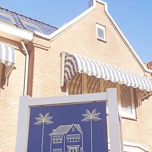 Aan Zee Guest house